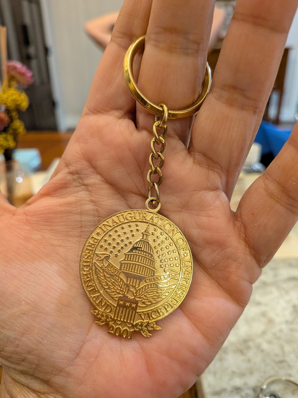 Gold-Tone Capitol Inauguration Commemorative Keychain - Picture 3 of 5